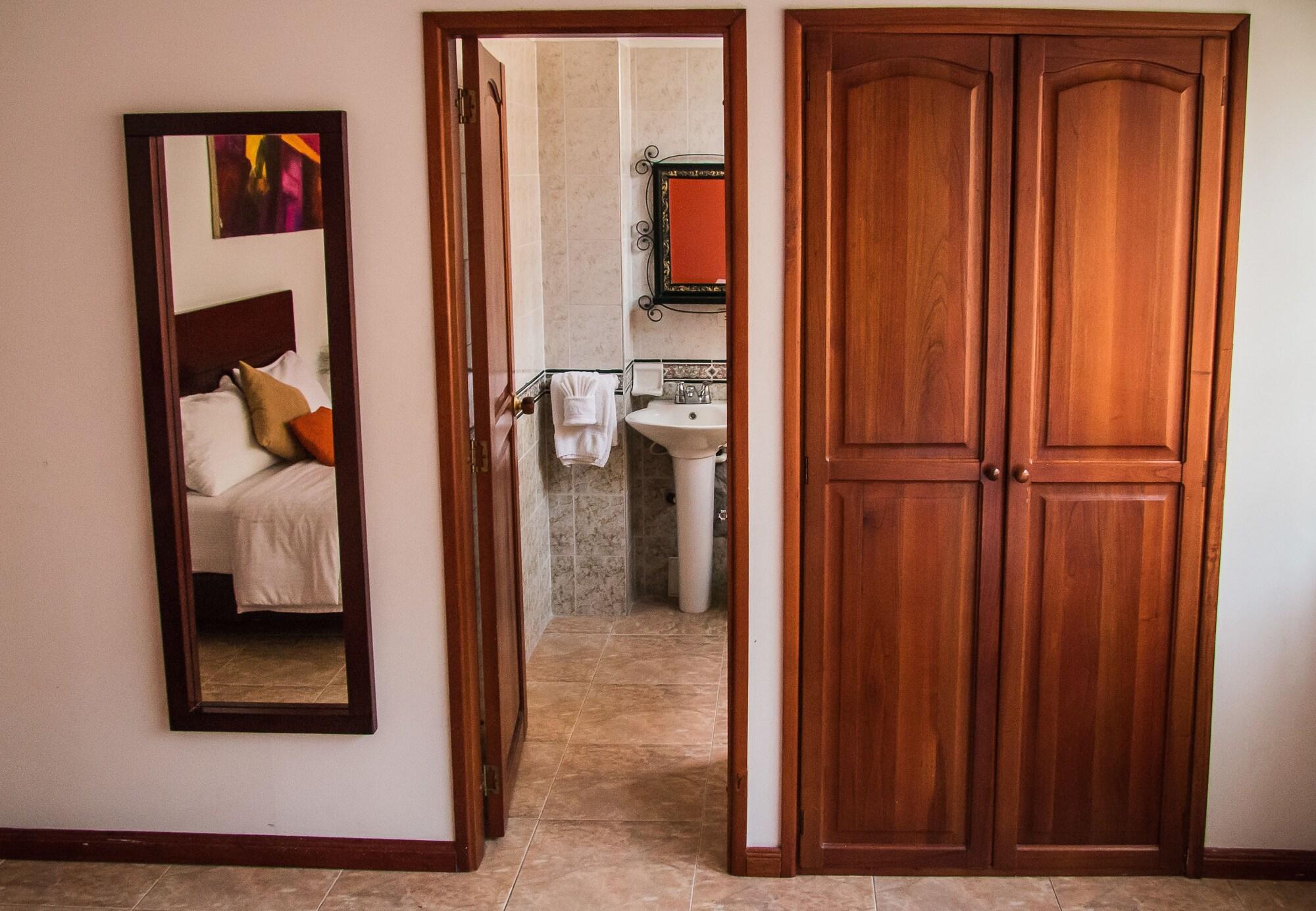 Hotel 721 Pereira Extérieur photo